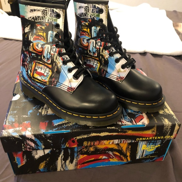 NWT Dr. Martens x Jean-Michel Basquiat size 5/36 - Picture 2 of 7